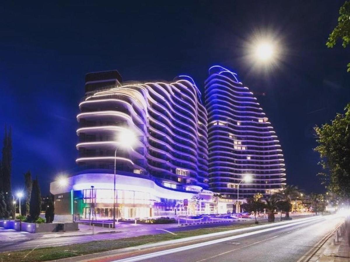 Del Mar Beachfront Boutique Residence Limasol Dış mekan fotoğraf