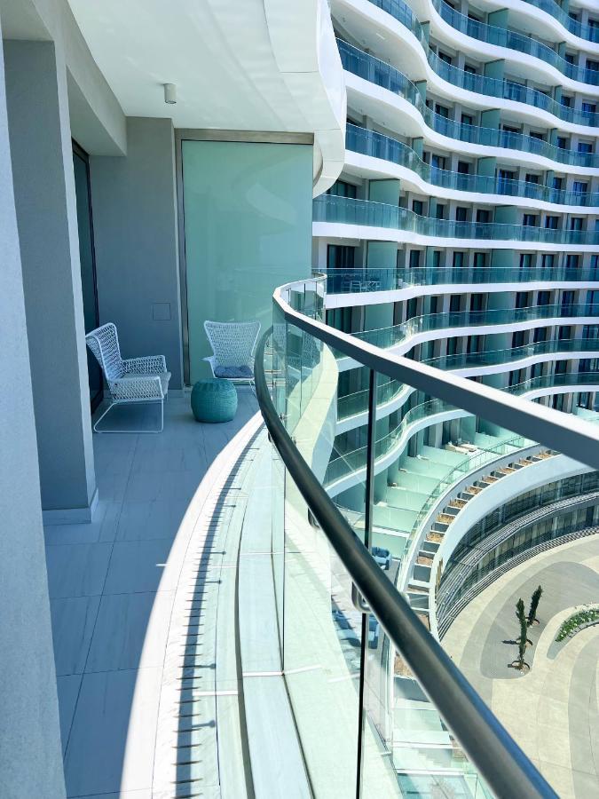 Del Mar Beachfront Boutique Residence Limasol Dış mekan fotoğraf